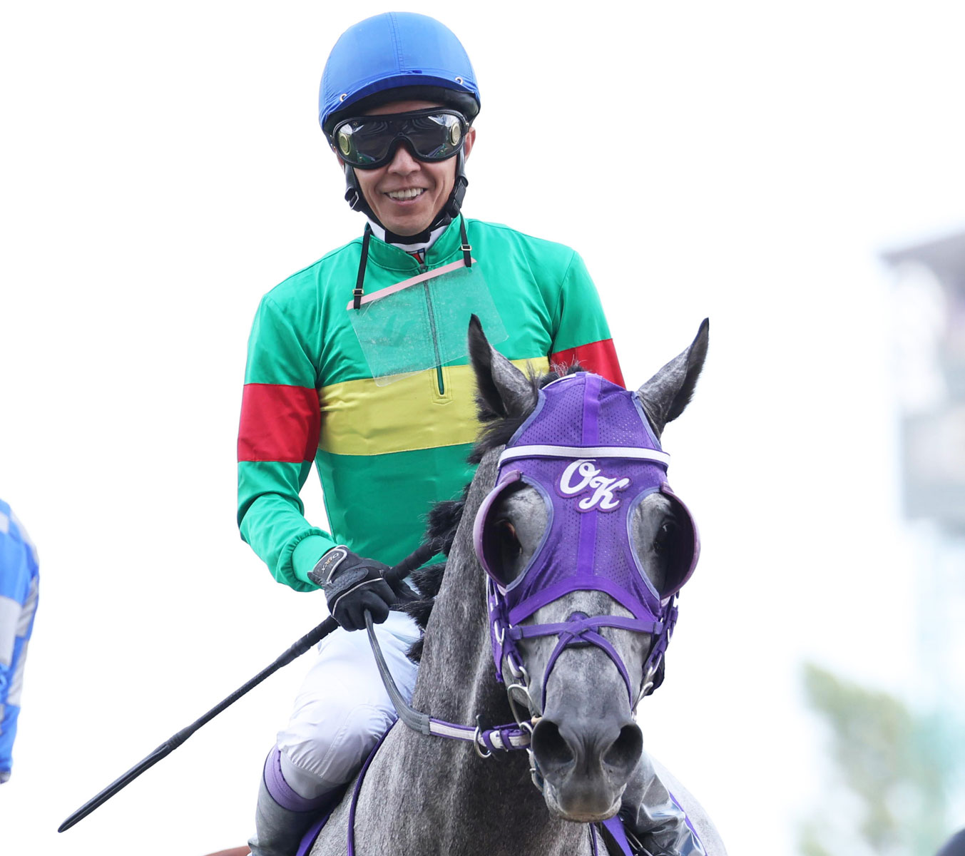 鮫島克駿がJRA通算500勝達成「今もこうして毎週レースに乗れる