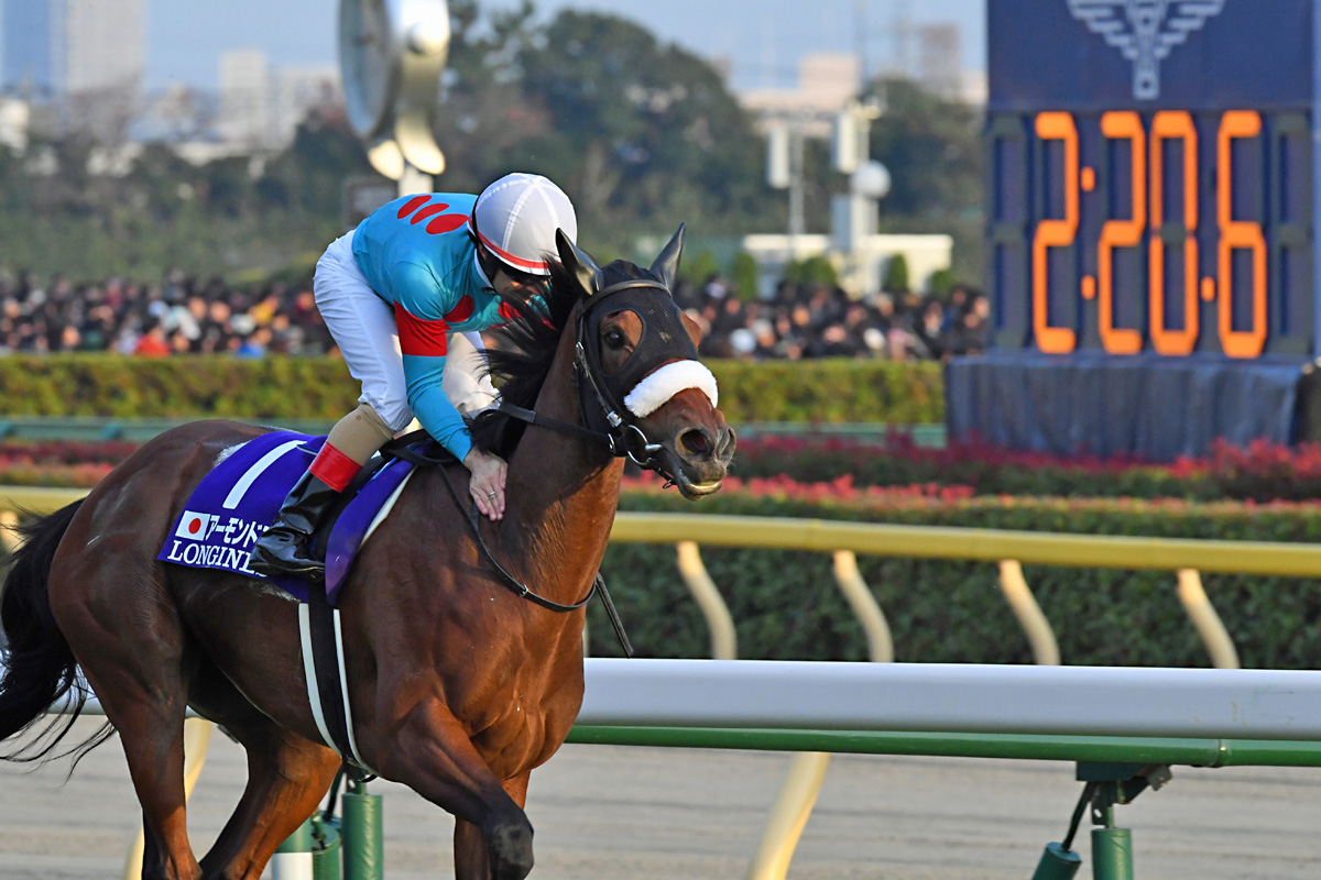 アーモンドアイ初子アロンズロッドは4着止まり 母と同じく初陣飾れず