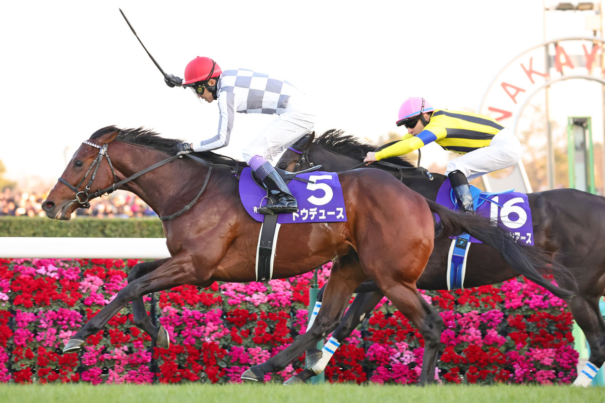 有馬記念展望】武豊ドウデュース有終Vなるか 強力3歳馬に牝馬勢 