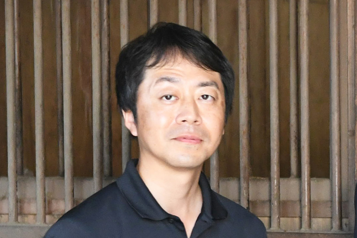 加藤士津八調教師がJRA通算100勝達成「本当に感謝しています