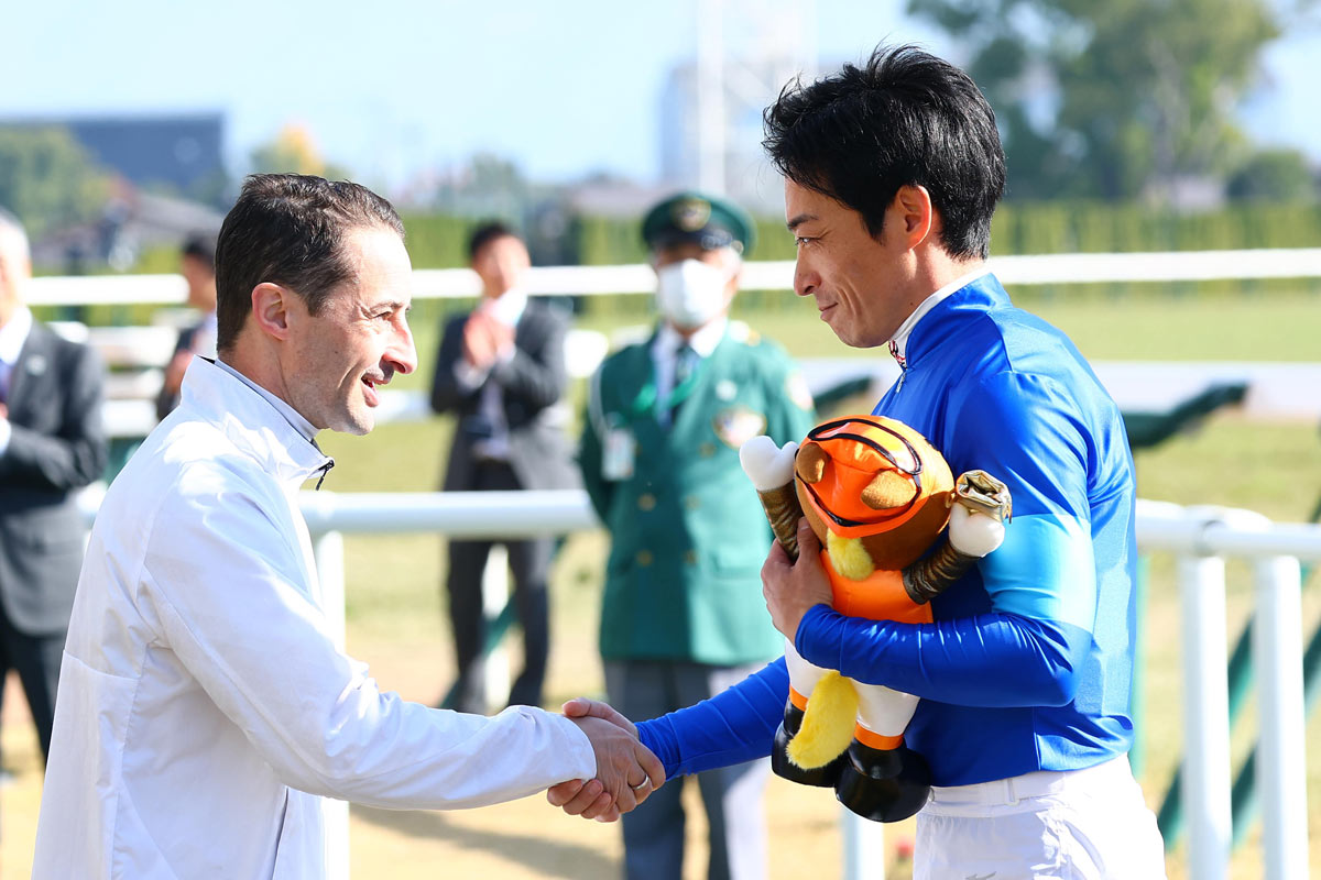 川田将雅が7年連続11回目のJRA年間100勝を達成「馬と関係者とファンの