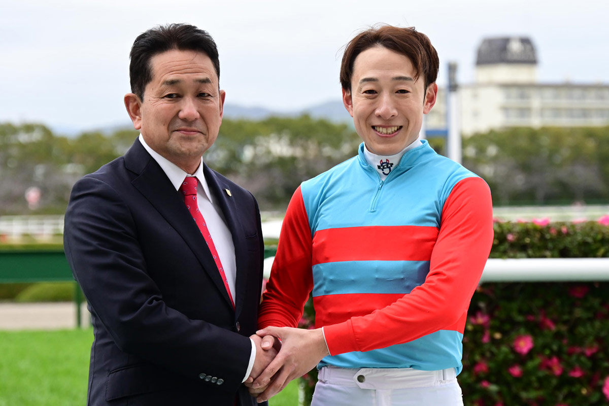 藤岡佑介引退式】父・藤岡健一調教師「5年は抜かさないでいてほしい