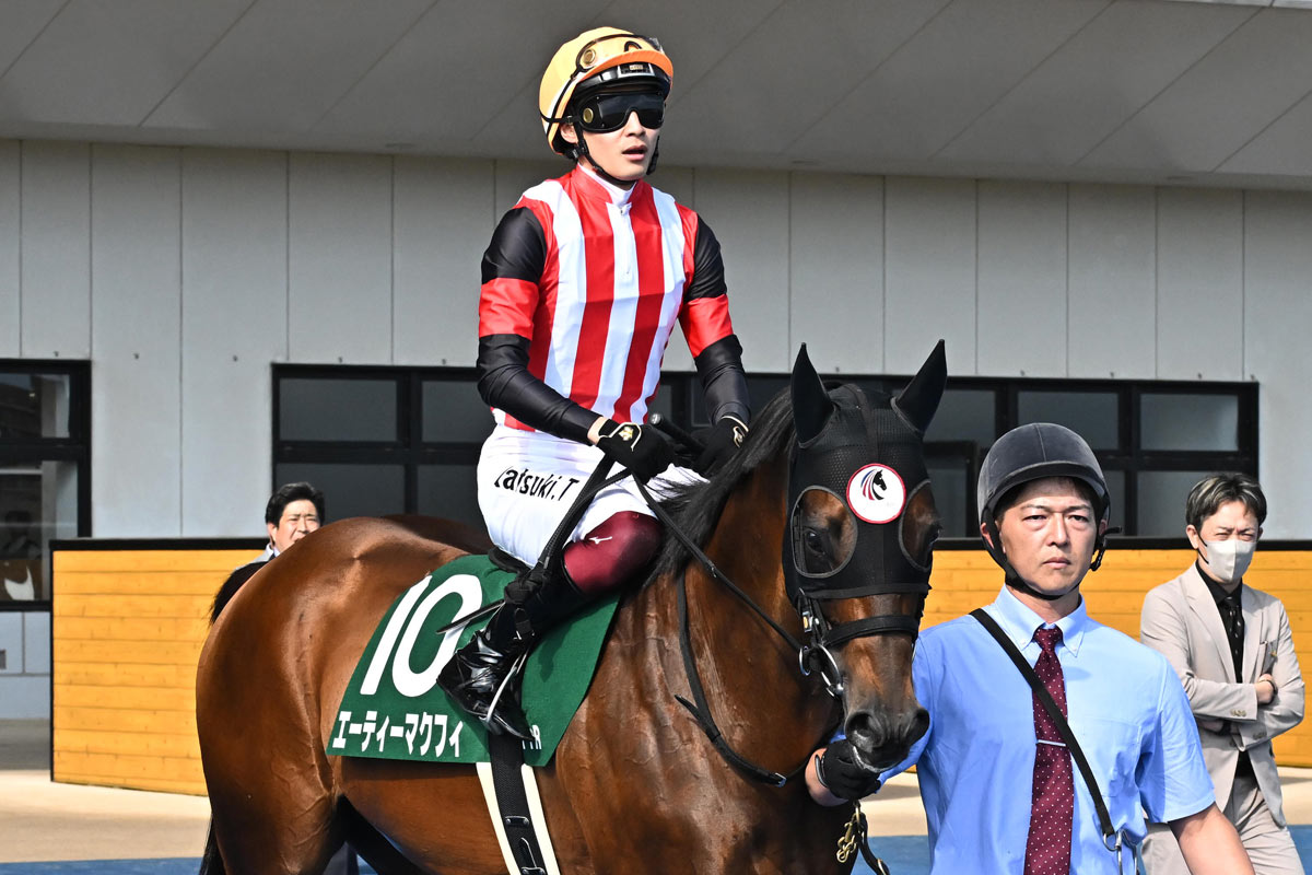 函館スプリントS】コース巧者の7歳馬エーティーマクフィが2着 「最後の