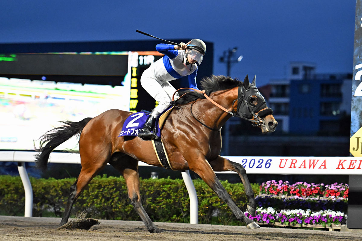 3連単298万円の特大万馬券！ 9番人気エナジーショットが快勝 2着