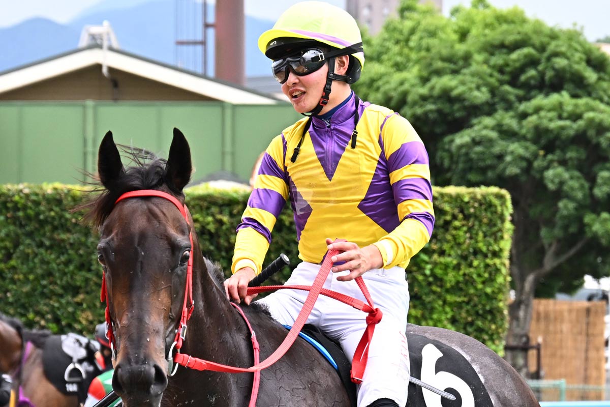 ダート1000mのJRAレコード樹立！ 3歳牝馬ローズカリスが56秒7で走破
