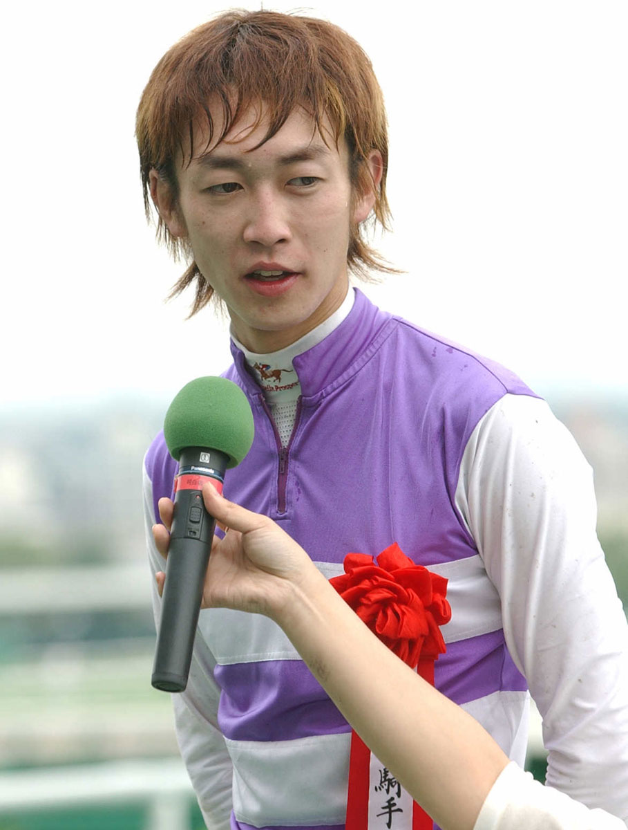 池添 謙一