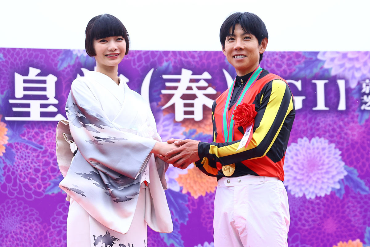井上 真央 創価 学会